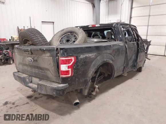 ✅ 2018 Ford F-150 XL • VIN: 1FTFX1E52JFB47192 • Lot: 43448638. Listed on IAAI with Not provided. Free auction sales archive from the USA and detailed vehicle history report at DreamBid. Image 4.