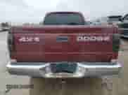 2000 Dodge Dakota Sport z VIN 1B7GG26N8YS795890, wystawiony jako Copart lot #78523764 z przebiegiem 214 933 mil mil oraz Szkoda całkowita • Salvage title. Historia ofert i sprzedaży dostępna na DreamBid. Obrazek 6.