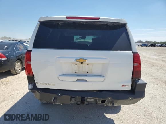 ✅ 2020 Chevrolet Suburban LT • VIN: 1GNSKHKC5LR220492 • Lot: 70640974. Wystawiony na Copart z przebiegiem 99 594 mil. Bezpłatny archiwum sprzedaży aukcyjnych z USA i szczegółowy raport historii pojazdu na DreamBid. Zdjęcie 6.