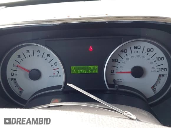 ✅ 2008 Ford Explorer Sport Trac Limited • VIN: 1FMEU33E48UA00389 • Лот: 43013624. Опубликован ранее на IAAI с пробегом 218 798 миль. Бесплатный доступ к архиву аукционных продаж из США и подробный отчёт об истории автомобиля на DreamBid. Изображение 7.