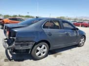 ✅ 2009 Volkswagen Jetta SE • VIN: 3VWRM71K49M129497 • Lot: 61497555. Listed on Copart with 192,992 mi. Free auction sales archive from the USA and detailed vehicle history report at DreamBid. Image 3.