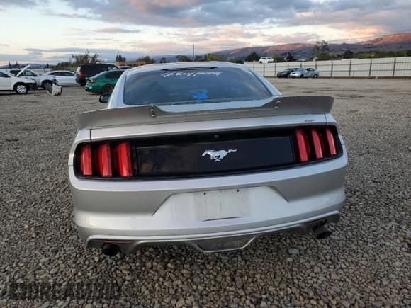 ✅ 2016 Ford Mustang EcoBoost • VIN: 1FA6P8TH7G5238095 • Lot: 93559695. Listed on Copart with 59,641 mi. Free auction sales archive from the USA and detailed vehicle history report at DreamBid. Image 6.