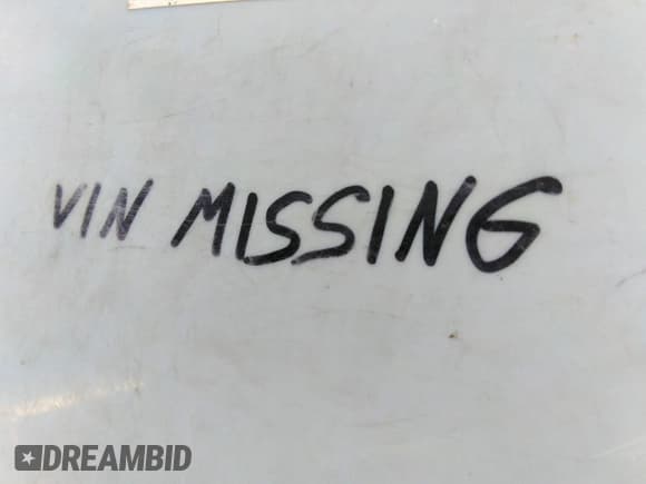 ✅ 2014 Chevrolet Malibu LTZ • VIN: 1G11H5SLXEF298314 • Lot: 35722280. Listed on IAAI with Not provided. Free auction sales archive from the USA and detailed vehicle history report at DreamBid. Image 9.