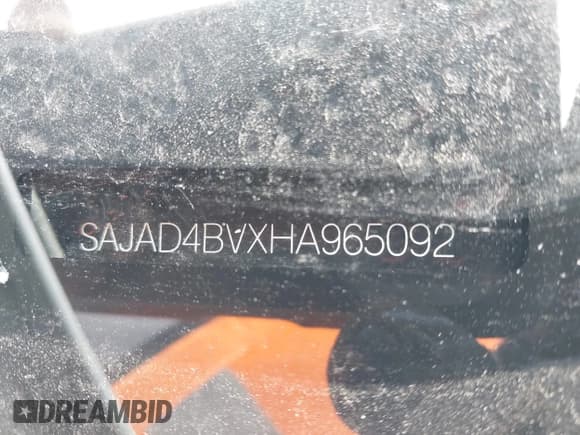 ✅ 2017 Jaguar XE 35t Premium • VIN: SAJAD4BVXHA965092 • Lot: 42088608. Listed on IAAI with 91,663 mi. Free auction sales archive from the USA and detailed vehicle history report at DreamBid. Image 9.