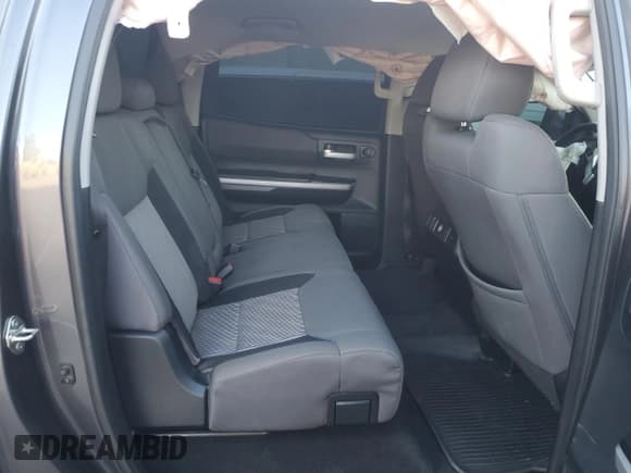 ✅ 2017 Toyota Tundra SR5 • VIN: 5TFEY5F1XHX219594 • Лот: 90848975. Опубликован ранее на Copart с пробегом 238 514 миль. Бесплатный доступ к архиву аукционных продаж из США и подробный отчёт об истории автомобиля на DreamBid. Изображение 10.