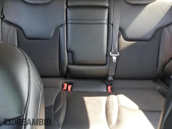 ✅ 2018 Jeep Compass Altitude • VIN: 3C4NJCBB0JT181981 • Lot: 80626715. Listed on Copart with 68,605 mi. Free auction sales archive from the USA and detailed vehicle history report at DreamBid. Image 10.