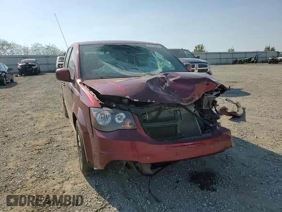 ✅ 2018 Dodge Grand Caravan SE Plus • VIN: 2C4RDGBG7JR177022 • Lot: 81416375. Wystawiony na Copart z przebiegiem 215 527 mil. Bezpłatny archiwum sprzedaży aukcyjnych z USA i szczegółowy raport historii pojazdu na DreamBid. Zdjęcie 15.