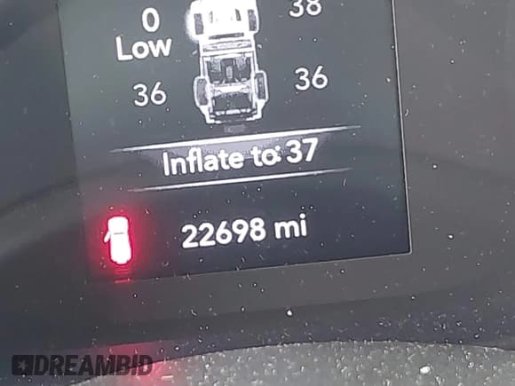 ✅ 2022 Jeep Wrangler Unlimited Sport S • VIN: 1C4HJXDG3NW155467 • Lot: 41638650. Wystawiony na IAAI z przebiegiem 22 698 mil. Bezpłatny archiwum sprzedaży aukcyjnych z USA i szczegółowy raport historii pojazdu na DreamBid. Zdjęcie 15.