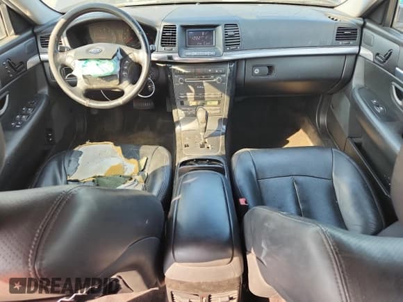 ✅ 2008 Kia Amanti • VIN: KNALD125785165507 • Lot: 63200745. Listed on Copart with 211,416 mi. Free auction sales archive from the USA and detailed vehicle history report at DreamBid. Image 8.