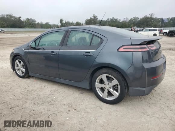 ✅ 2013 Chevrolet Volt • VIN: 1G1RA6E44DU105926 • Лот: 85717724. Опубликован ранее на Copart с пробегом 72 939 миль. Бесплатный доступ к архиву аукционных продаж из США и подробный отчёт об истории автомобиля на DreamBid. Изображение 2.