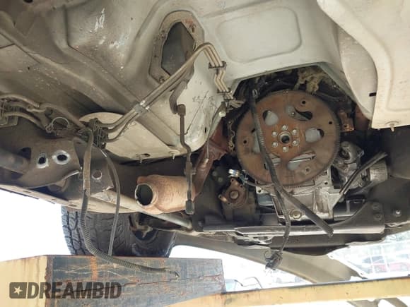 ✅ 2001 Chevrolet Silverado 1500 LS • VIN: 2GCEK19T811392878 • Лот: 41829021. Опубликован ранее на IAAI с пробегом 230 243 миль. Бесплатный доступ к архиву аукционных продаж из США и подробный отчёт об истории автомобиля на DreamBid. Изображение 16.