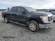 ✅ 2017 Nissan Titan SV • VIN: 1N6AA1F26HN550525 • Лот: 75398864. Опубликован ранее на Copart с пробегом Не указан. Бесплатный доступ к архиву аукционных продаж из США и подробный отчёт об истории автомобиля на DreamBid. Изображение 4.