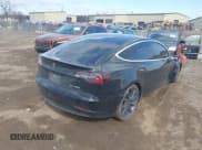 ✅ 2020 Tesla Model 3 Performance • VIN: 5YJ3E1EC4LF746853 • Lot: 42066330. Wystawiony na IAAI z przebiegiem 114 535 mil. Bezpłatny archiwum sprzedaży aukcyjnych z USA i szczegółowy raport historii pojazdu na DreamBid. Zdjęcie 4.