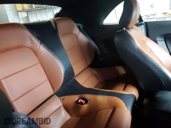 ✅ 2020 Ford Mustang EcoBoost • VIN: 1FATP8UH7L5106076 • Lot: 63852305. Listed on Copart with 99,760 mi. Free auction sales archive from the USA and detailed vehicle history report at DreamBid. Image 10.