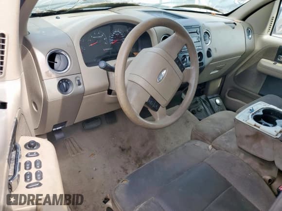 ✅ 2005 Ford F-150 XLT • VIN: 1FTRW12W45KC60877 • Lot: 58039515. Listed on Copart with Not provided. Free auction sales archive from the USA and detailed vehicle history report at DreamBid. Image 8.