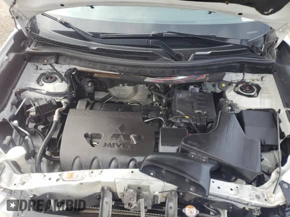 2016 Mitsubishi Outlander SE с VIN JA4AD3A35GZ025589, выставлен на аукционе Copart как лот 71300035 с пробегом 125 205 миль миль и Списание • Salvage title. История ставок и продаж доступна на DreamBid. Изображение 12.