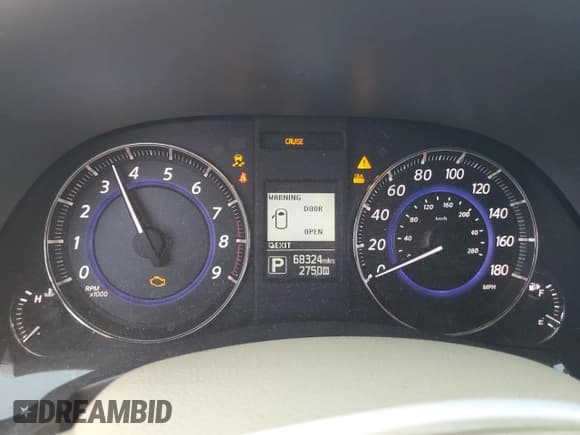 ✅ 2016 Infiniti QX70 • VIN: JN8CS1MWXGM750010 • Лот: 82605135. Опубликован ранее на Copart с пробегом 68 324 миль. Бесплатный доступ к архиву аукционных продаж из США и подробный отчёт об истории автомобиля на DreamBid. Изображение 9.