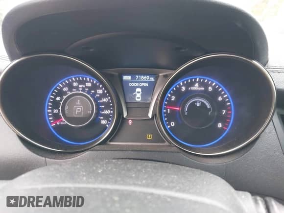 2015 Hyundai Genesis Coupe Ultimate with VIN KMHHU6KJ4FU129999, listed as a IAAI auction lot 43353324 with 71,869 mi miles and . Bid and sale history available at DreamBid. Image 7.