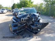 ✅ 2018 Jeep Cherokee Latitude Plus • VIN: 1C4PJMLX5JD500693 • Lot: 42615630. Wystawiony na IAAI z przebiegiem 113 449 mil. Bezpłatny archiwum sprzedaży aukcyjnych z USA i szczegółowy raport historii pojazdu na DreamBid. Zdjęcie 12.