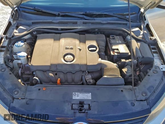 ✅ 2011 Volkswagen Jetta SE • VIN: 3VWDX7AJ3BM396774 • Lot: 94497625. Wystawiony na Copart z przebiegiem 217 220 mil. Bezpłatny archiwum sprzedaży aukcyjnych z USA i szczegółowy raport historii pojazdu na DreamBid. Zdjęcie 11.