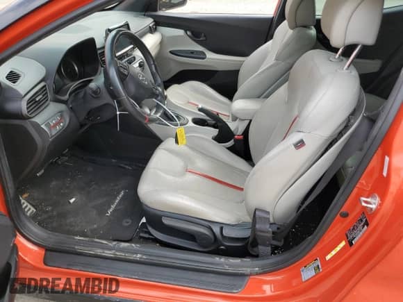 2019 Hyundai Veloster Turbo z VIN KMHTH6AB6KU018924, wystawiony jako Copart lot #78537984 z przebiegiem 57 656 mil mil oraz Szkoda całkowita • Salvage title. Historia ofert i sprzedaży dostępna na DreamBid. Obrazek 7.