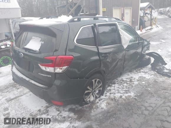 ✅ 2022 Subaru Forester Limited • VIN: JF2SKAPC0NH524462 • Lot: 41581584. Listed on IAAI with Not provided. Free auction sales archive from the USA and detailed vehicle history report at DreamBid. Image 4.
