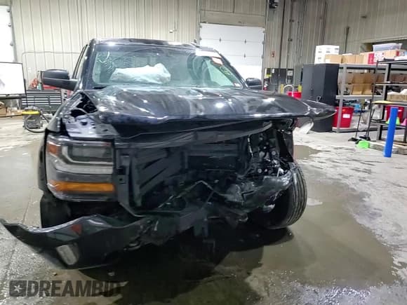 ✅ 2017 Chevrolet Silverado 1500 LT • VIN: 1GCVKREC9HZ330217 • Лот: 70091715. Опубликован ранее на Copart с пробегом 167 528 миль. Бесплатный доступ к архиву аукционных продаж из США и подробный отчёт об истории автомобиля на DreamBid. Изображение 13.