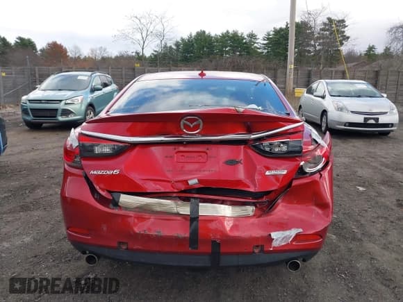 ✅ 2014 Mazda 6 i Grand Touring • VIN: JM1GJ1W68E1137198 • Lot: 43641357. Wystawiony na IAAI z przebiegiem 121 240 mil. Bezpłatny archiwum sprzedaży aukcyjnych z USA i szczegółowy raport historii pojazdu na DreamBid. Zdjęcie 15.