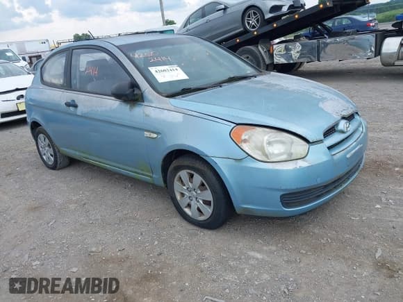 ✅ 2008 Hyundai Accent GS • VIN: KMHCM36C58U060246 • Лот: 42602414. Опубликован ранее на IAAI с пробегом 130 000 миль. Бесплатный доступ к архиву аукционных продаж из США и подробный отчёт об истории автомобиля на DreamBid. Изображение 1.
