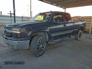✅ 2004 Chevrolet Silverado 1500 Z71 • VIN: 2GCEK19T741109116 • Lot: 95287995. Listed on Copart with 234,934 mi. Free auction sales archive from the USA and detailed vehicle history report at DreamBid. Image 1.