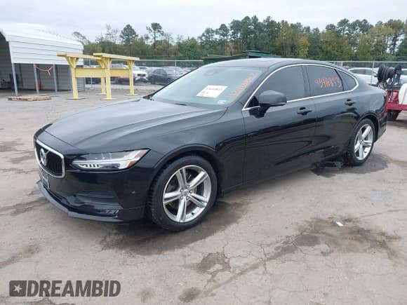 ✅ 2017 Volvo S90 Momentum • VIN: YV1102AK9H1008565 • Lot: 43416843. Listed on IAAI with 113,136 mi. Free auction sales archive from the USA and detailed vehicle history report at DreamBid. Image 2.