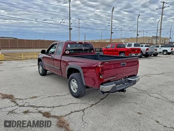 ✅ 2008 Chevrolet Colorado 1LT • VIN: 1GCDT19E888118145 • Lot: 96980315. Listed on Copart with 83,609 mi. Free auction sales archive from the USA and detailed vehicle history report at DreamBid. Image 3.