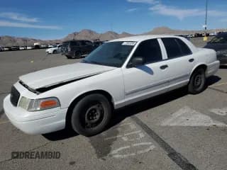 ✅ 2009 Ford Police Interceptor • VIN: 2FAHP71VX9X140899 • Lot: 72902334. Wystawiony na Copart z przebiegiem 136 817 mil. Bezpłatny archiwum sprzedaży aukcyjnych z USA i szczegółowy raport historii pojazdu na DreamBid. Zdjęcie 1.