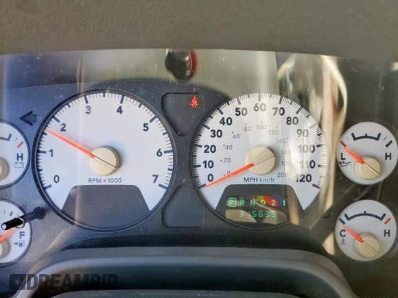 ✅ 2007 Dodge 1500 SLT • VIN: 1D7HA18P87J578073 • Лот: 91883125. Опубликован ранее на Copart с пробегом 315 636 миль. Бесплатный доступ к архиву аукционных продаж из США и подробный отчёт об истории автомобиля на DreamBid. Изображение 9.