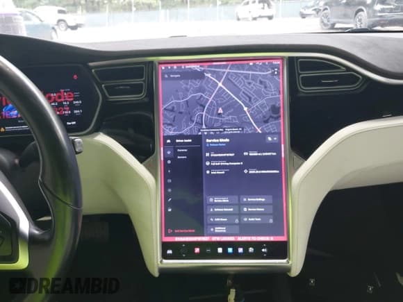 ✅ 2017 Tesla Model S 100D • VIN: 5YJSA1E2XHF197827 • Лот: 43257850. Опубликован ранее на IAAI с пробегом 152 489 миль. Бесплатный доступ к архиву аукционных продаж из США и подробный отчёт об истории автомобиля на DreamBid. Изображение 19.