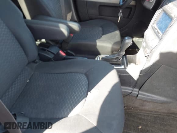 ✅ 2009 Chevrolet HHR 1LT • VIN: 3GNCA23B59S502258 • Lot: 41697857. Listed on IAAI with 198,496 mi. Free auction sales archive from the USA and detailed vehicle history report at DreamBid. Image 5.