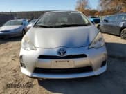 ✅ 2012 Toyota Prius Four • VIN: JTDKDTB39C1018629 • Лот: 90365195. Опубликован ранее на Copart с пробегом 115 029 миль. Бесплатный доступ к архиву аукционных продаж из США и подробный отчёт об истории автомобиля на DreamBid. Изображение 5.