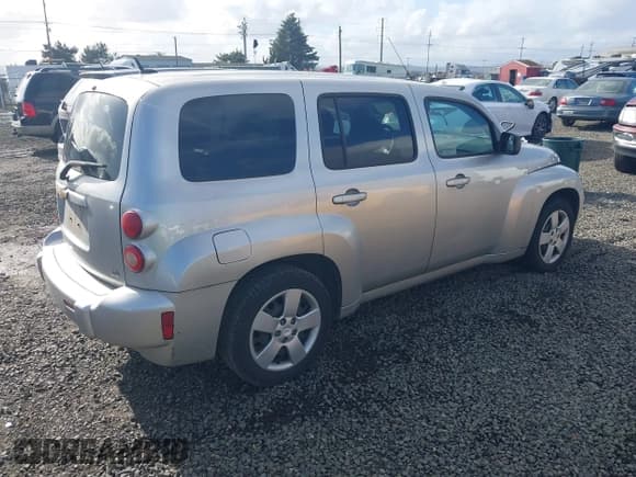 ✅ 2008 Chevrolet HHR LS • VIN: 3GNDA33D58S600118 • Lot: 41718861. Listed on IAAI with 109,790 mi. Free auction sales archive from the USA and detailed vehicle history report at DreamBid. Image 4.