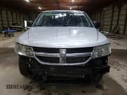 ✅ 2010 Dodge Journey SE • VIN: 3D4PG4FB2AT212867 • Lot: 90015755. Wystawiony na Copart z przebiegiem 93 620 mil. Bezpłatny archiwum sprzedaży aukcyjnych z USA i szczegółowy raport historii pojazdu na DreamBid. Zdjęcie 5.