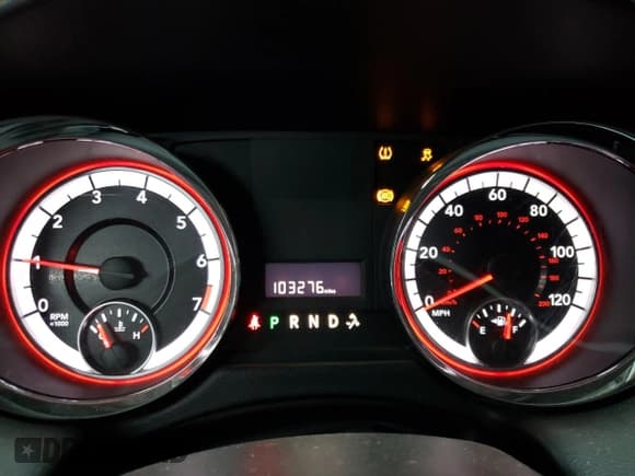 ✅ 2016 Dodge Grand Caravan SE • VIN: 2C4RDGBG0GR345270 • Lot: 90601725. Wystawiony na Copart z przebiegiem 103 276 mil. Bezpłatny archiwum sprzedaży aukcyjnych z USA i szczegółowy raport historii pojazdu na DreamBid. Zdjęcie 9.