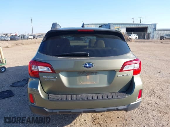 ✅ 2016 Subaru Outback Premium • VIN: 4S4BSBFC9G3228308 • Lot: 43195616. Wystawiony na IAAI z przebiegiem 194 373 mil. Bezpłatny archiwum sprzedaży aukcyjnych z USA i szczegółowy raport historii pojazdu na DreamBid. Zdjęcie 16.