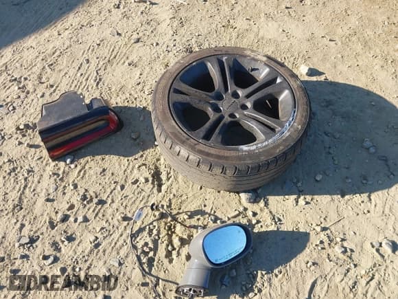 ✅ 2019 Dodge Challenger R/T Scat Pack • VIN: 2C3CDZFJ5KH595047 • Lot: 43402791. Wystawiony na IAAI z przebiegiem 37 215 mil. Bezpłatny archiwum sprzedaży aukcyjnych z USA i szczegółowy raport historii pojazdu na DreamBid. Zdjęcie 12.