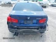 ✅ 2018 BMW 3 Series 330i • VIN: WBA8B9C5XJEE82523 • Lot: 42530037. Listed on IAAI with 88,068 mi. Free auction sales archive from the USA and detailed vehicle history report at DreamBid. Image 6.