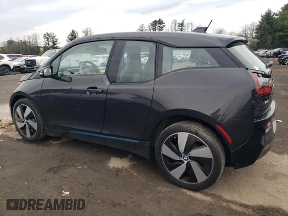 ✅ 2015 BMW i3 • VIN: WBY1Z2C56FV555929 • Лот: 51780785. Опубликован ранее на Copart с пробегом 83 053 миль. Бесплатный доступ к архиву аукционных продаж из США и подробный отчёт об истории автомобиля на DreamBid. Изображение 2.
