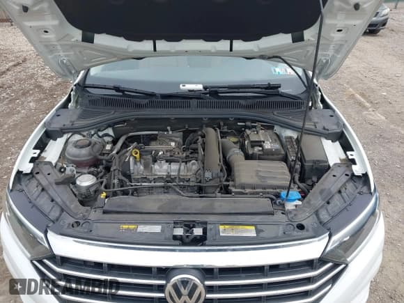 ✅ 2020 Volkswagen Jetta SEL • VIN: 3VWEB7BU3LM073029 • Lot: 42168239. Listed on IAAI with 59,395 mi. Free auction sales archive from the USA and detailed vehicle history report at DreamBid. Image 10.