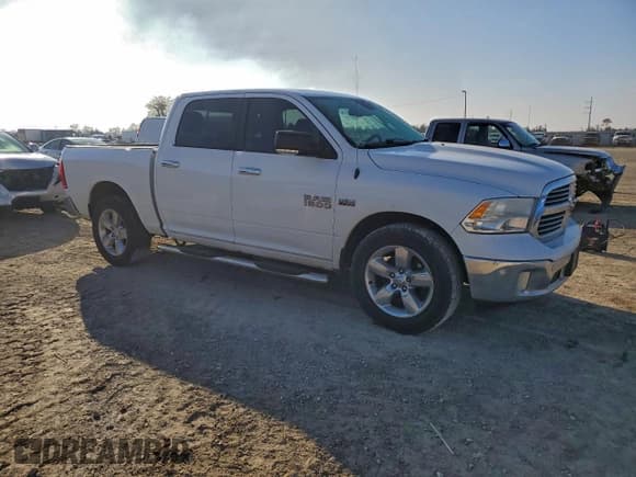 ✅ 2015 Ram 1500 Big Horn • VIN: 1C6RR6LTXFS590699 • Лот: 95981665. Опубликован ранее на Copart с пробегом 116 707 миль. Бесплатный доступ к архиву аукционных продаж из США и подробный отчёт об истории автомобиля на DreamBid. Изображение 4.