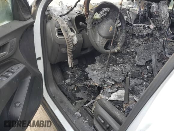 2023 Chevrolet Equinox LT с VIN 3GNAXKEGXPS154646, выставлен на аукционе Copart как лот 66193395 с пробегом Не указан миль и Списание • Salvage title. История ставок и продаж доступна на DreamBid. Изображение 8.