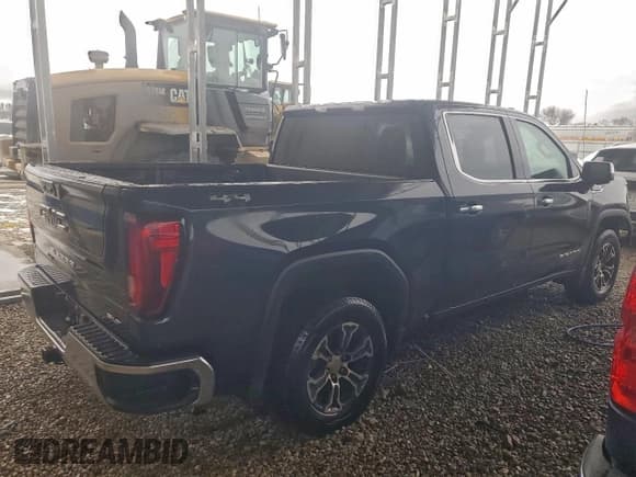 ✅ 2025 GMC Sierra 1500 SLT • VIN: 1GTUUDED4SZ287740 • Lot: 94707505. Wystawiony na Copart z przebiegiem 16 565 mil. Bezpłatny archiwum sprzedaży aukcyjnych z USA i szczegółowy raport historii pojazdu na DreamBid. Zdjęcie 3.