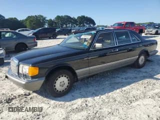 ✅ 1986 Mercedes-Benz 420 SEL • VIN: WDBCA35D1GA228082 • Lot: 61684325. Wystawiony na Copart z przebiegiem 82 614 mil. Bezpłatny archiwum sprzedaży aukcyjnych z USA i szczegółowy raport historii pojazdu na DreamBid. Zdjęcie 1.