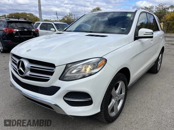 ✅ 2016 Mercedes-Benz GLE 350 • VIN: 4JGDA5HB5GA758904 • Lot: 43748554. Wystawiony na IAAI z przebiegiem 143 876 mil. Bezpłatny archiwum sprzedaży aukcyjnych z USA i szczegółowy raport historii pojazdu na DreamBid. Zdjęcie 2.